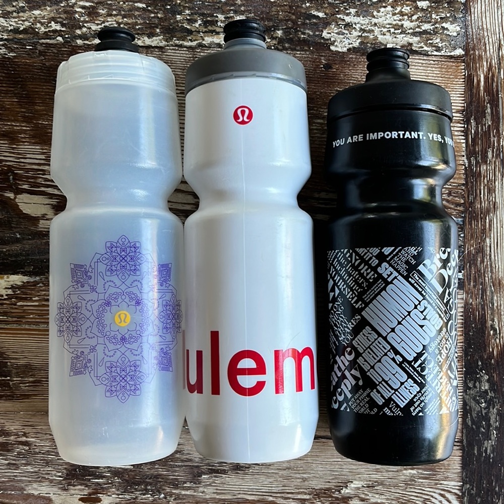 3 pack - lululemon water bottles